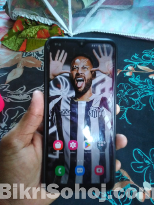 Samsung A70 (6/128)